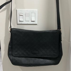 Gucci Black Guccissima Crossbody